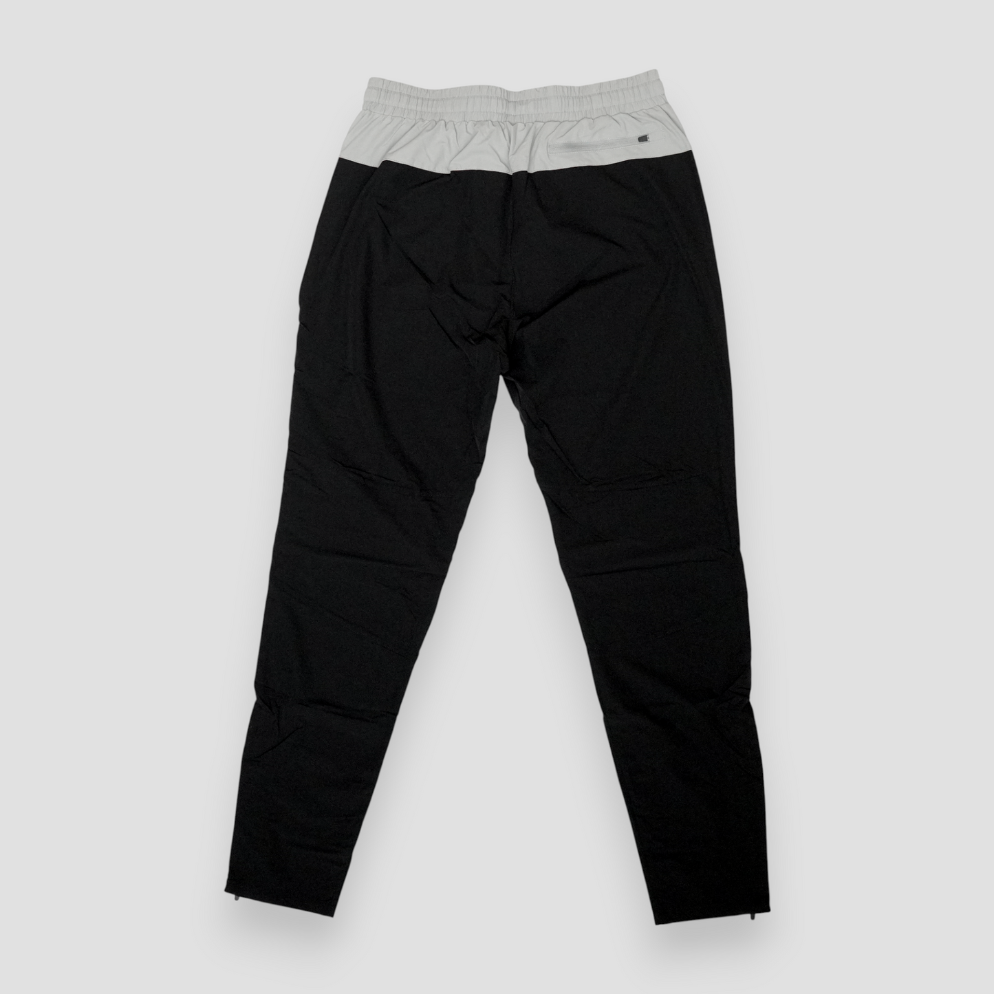 Traverse Tracksuit - Black/Grey